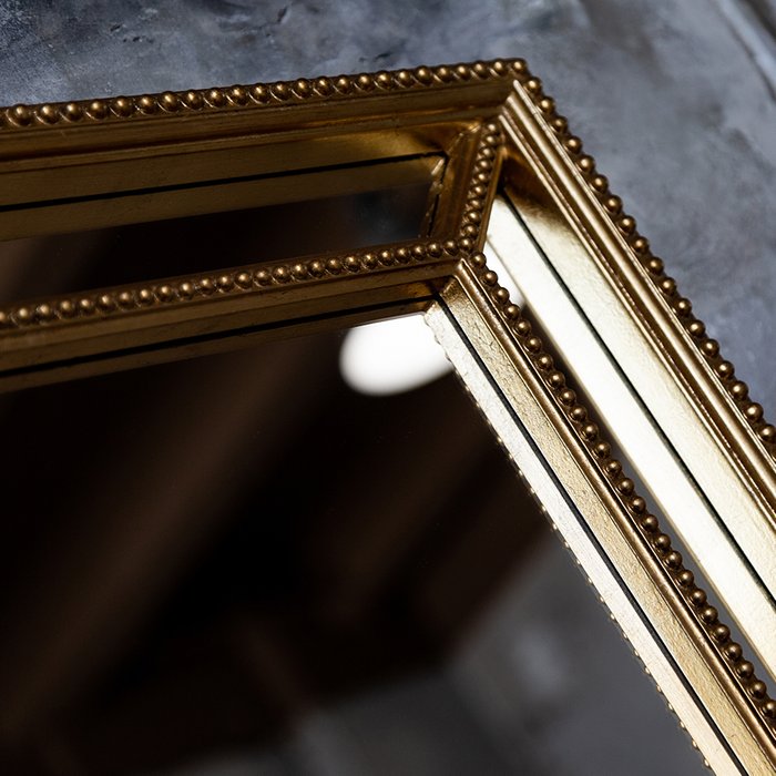 Настенное зеркало Тулуз в раме золотого цвета