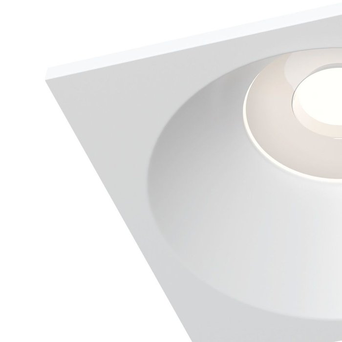 Встраиваемый светильник Zoom белого цвета