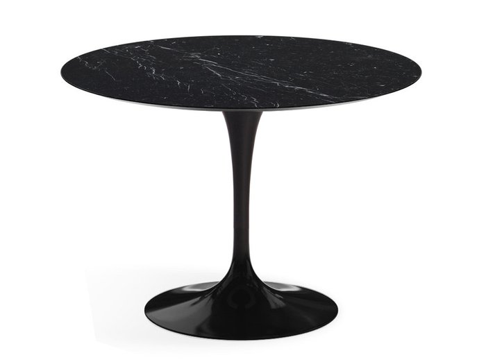 Обеденный стол Apriori T черного цвета