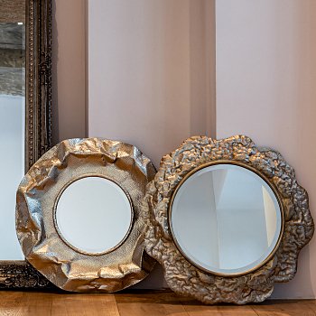 Настенное зеркало Уорхол серебристого цвета