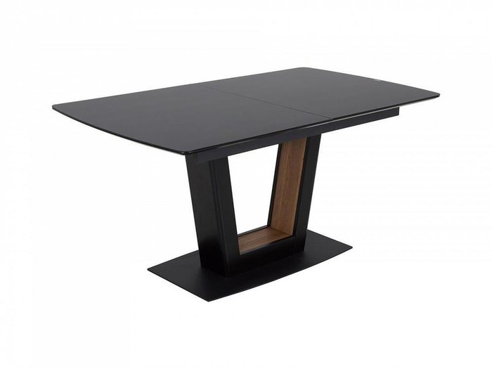 Обеденный стол черного цвета
