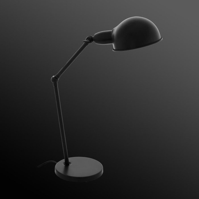 Настольная лампа Exmoor черного цвета