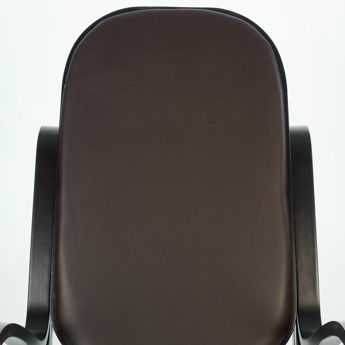 Кресло-качалка темно-коричневого цвета