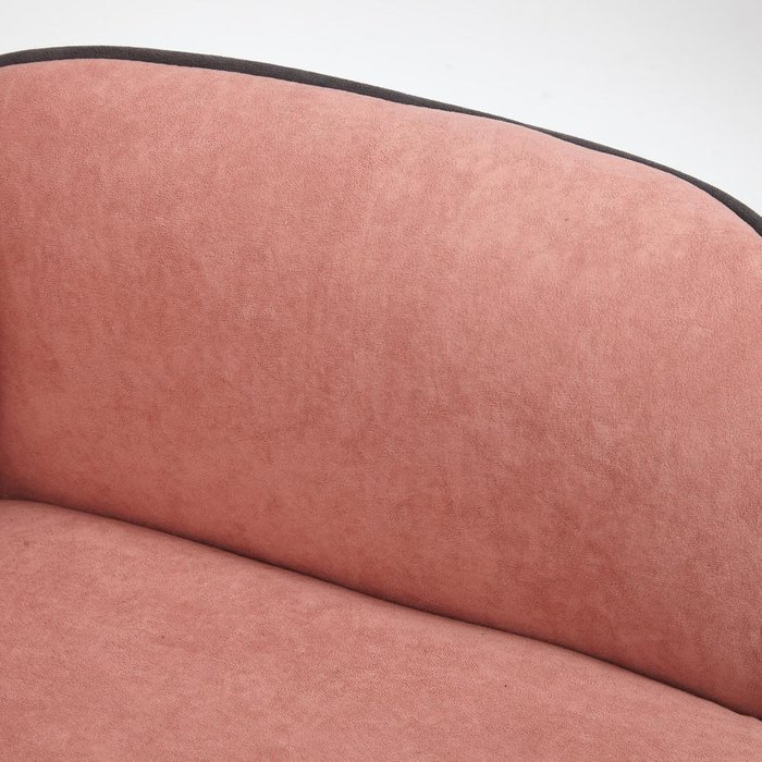 Кресло офисное Charm розового цвета