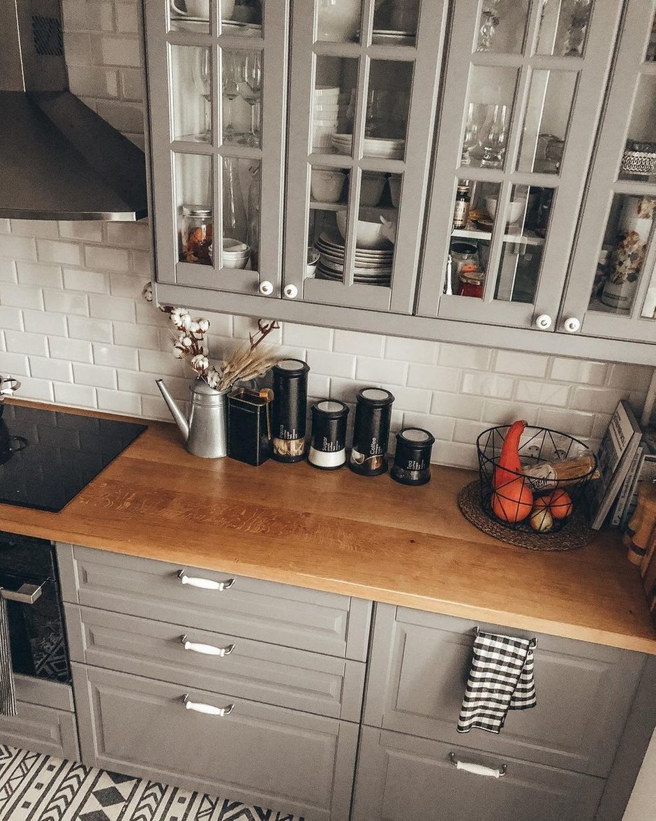 Фотография: Кухня и столовая в стиле Скандинавский, Квартира, Проект недели, 3 комнаты – фото на INMYROOM