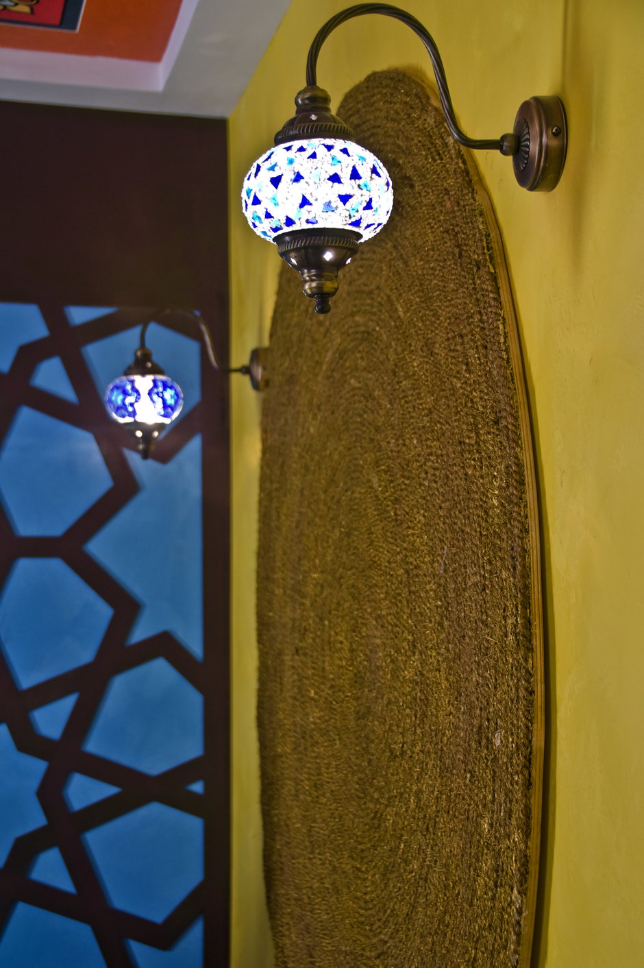 Фотография: Мебель и свет в стиле Восточный, Кухня и столовая, Интерьер комнат, Проект недели, Марокканский – фото на INMYROOM