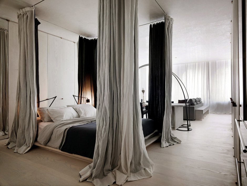 Фотография: Спальня в стиле , Декор интерьера, Квартира, Дома и квартиры, Минимализм, Нью-Йорк – фото на INMYROOM