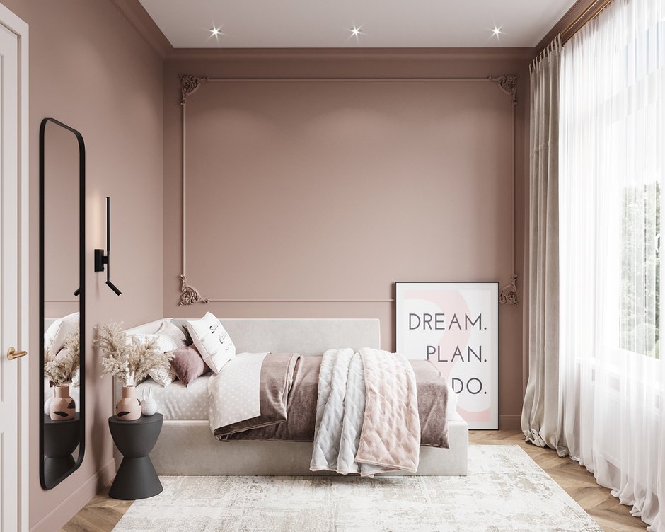 В комнате дочери преобладает пастельная палитра, которая делает пространство романтичным и очень уютным.