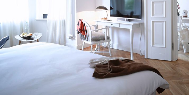Фотография: Спальня в стиле Скандинавский, Квартира, Германия, Дома и квартиры – фото на INMYROOM
