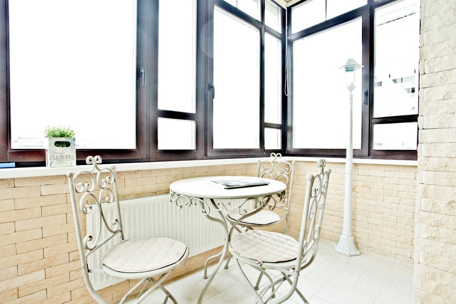 Фотография: Кухня и столовая в стиле Современный, Квартира, Цвет в интерьере, Дома и квартиры – фото на INMYROOM