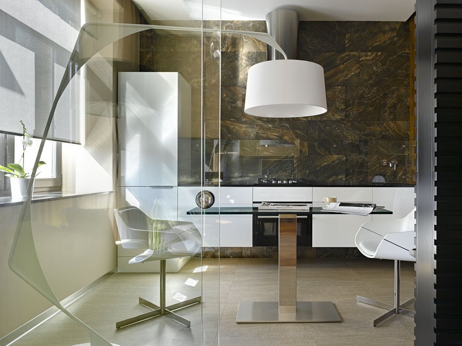 Фотография: Кухня и столовая в стиле Современный, Малогабаритная квартира, Квартира – фото на INMYROOM