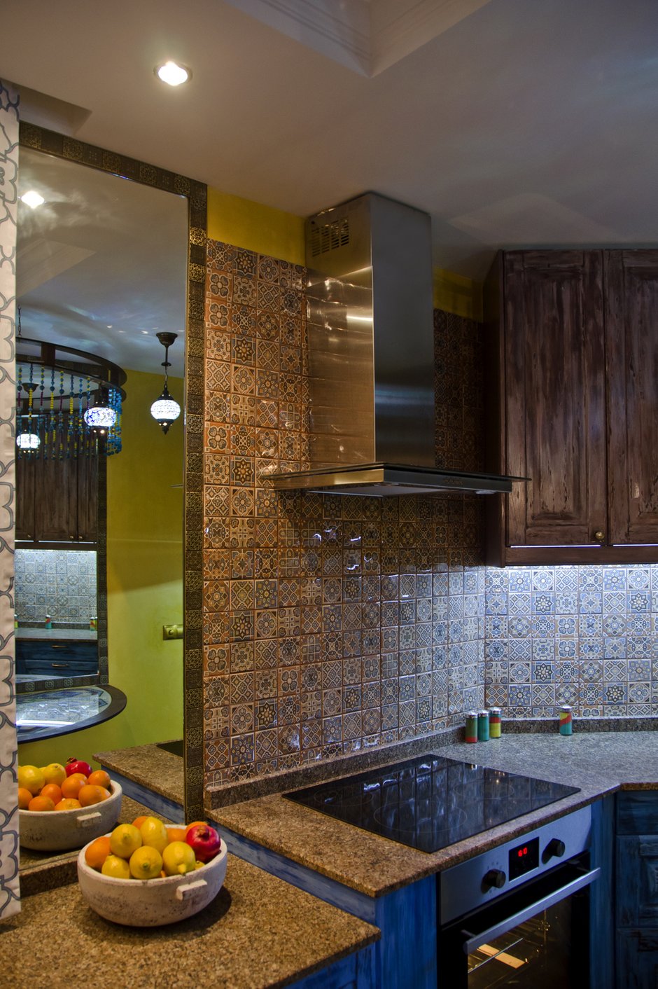 Фотография: Кухня и столовая в стиле Восточный, Интерьер комнат, Проект недели, Марокканский – фото на INMYROOM