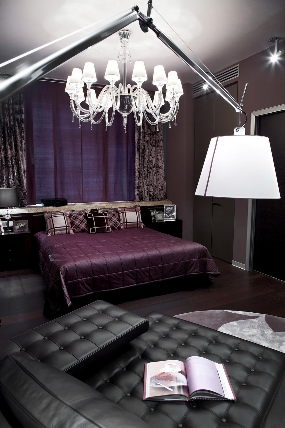 Фотография: Спальня в стиле Классический, Современный, Декор интерьера, Квартира, Miele, Дома и квартиры – фото на INMYROOM