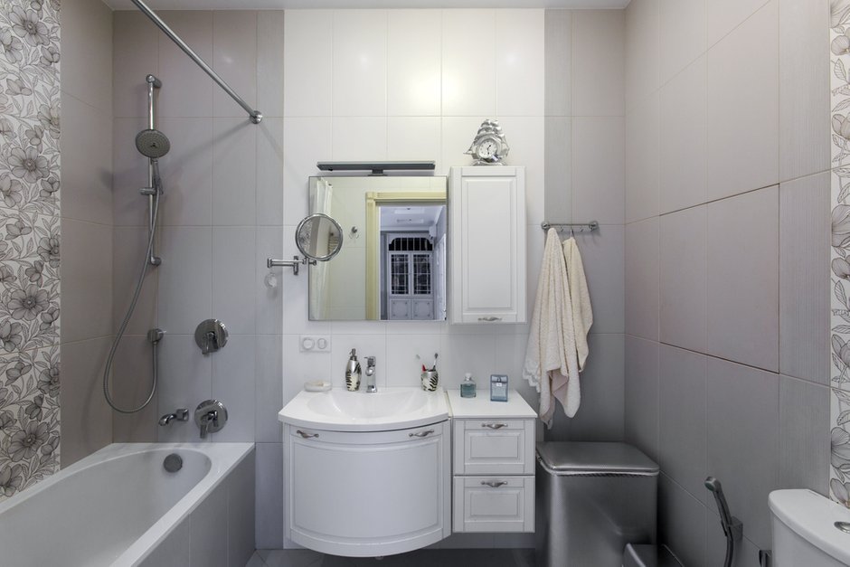 Фотография: Ванная в стиле Современный, Классический, Квартира, Дома и квартиры, Проект недели – фото на INMYROOM