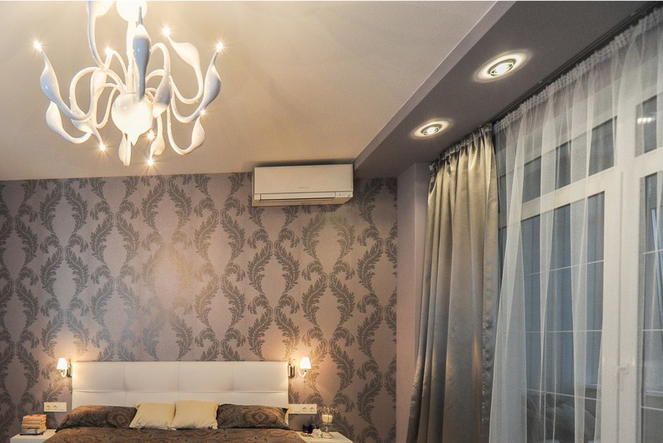 Фотография: Спальня в стиле Современный, Квартира, Дома и квартиры, Галерея Арбен – фото на INMYROOM