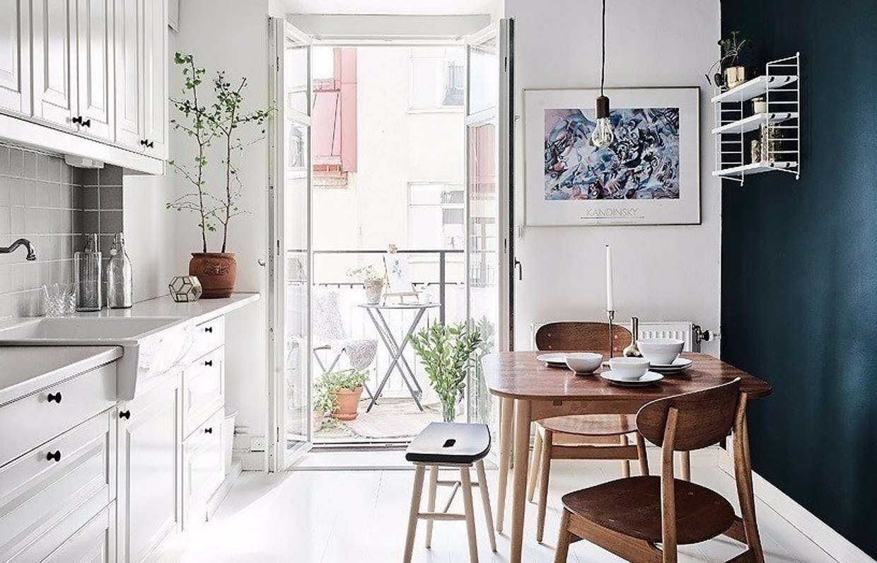 Стол или уголок в маленькую кухню