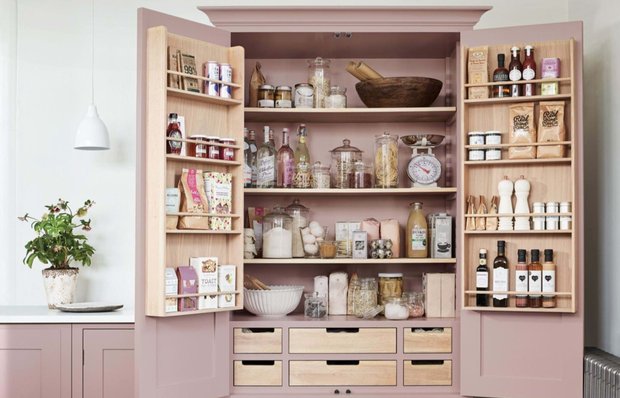 8 DIY-советов, как организовать хранение в кухонных шкафчиках